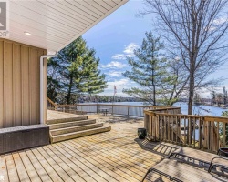 Cottage for Sale on Maclean Lake