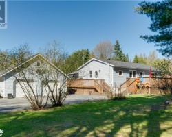 Property for Sale on 1874 Hwy 592 N, Emsdale