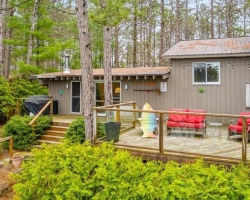 Cottage for Sale on Spar Lake