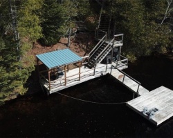 Cottage for Sale on Crystal Lake