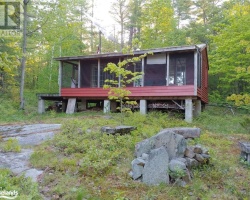 Cottage for Sale on Little Long Lake