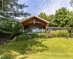Cottage for Sale on Muskoka Lake