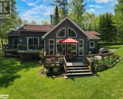 Cottage for Sale on Whitestone Lake