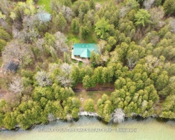 Property for Sale on B40440 Shore Rd, Brock