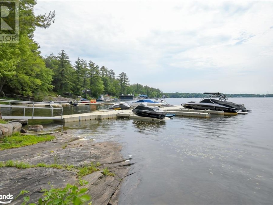 1134 Parkers Point Road, Lake Muskoka