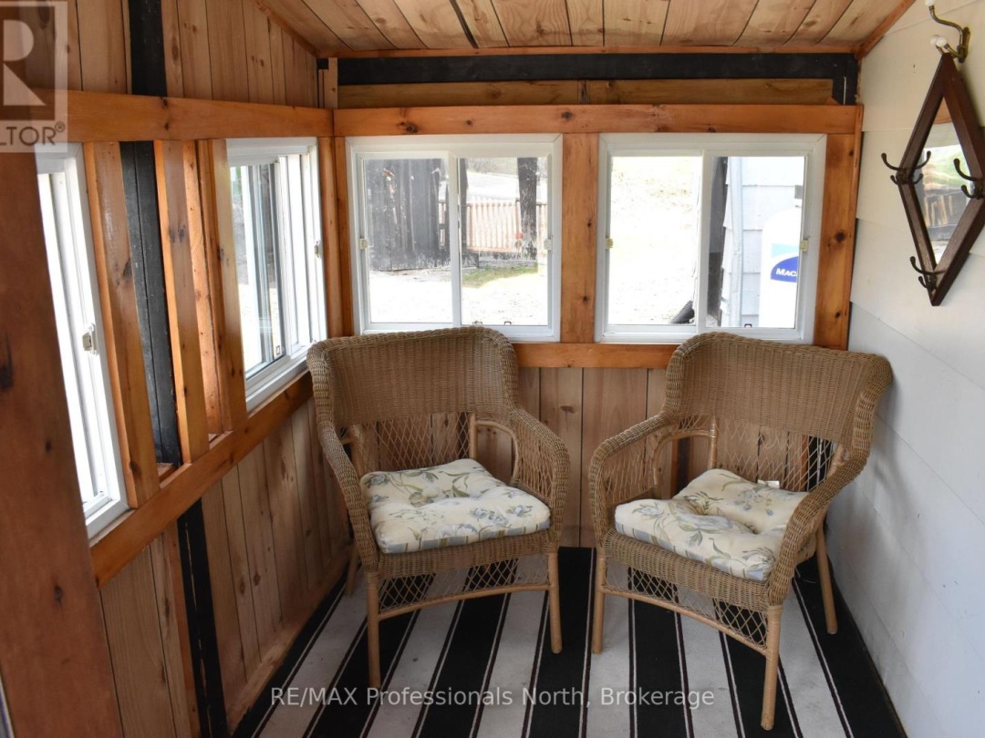 12802 Highway 35, Minden Hills (Minden)