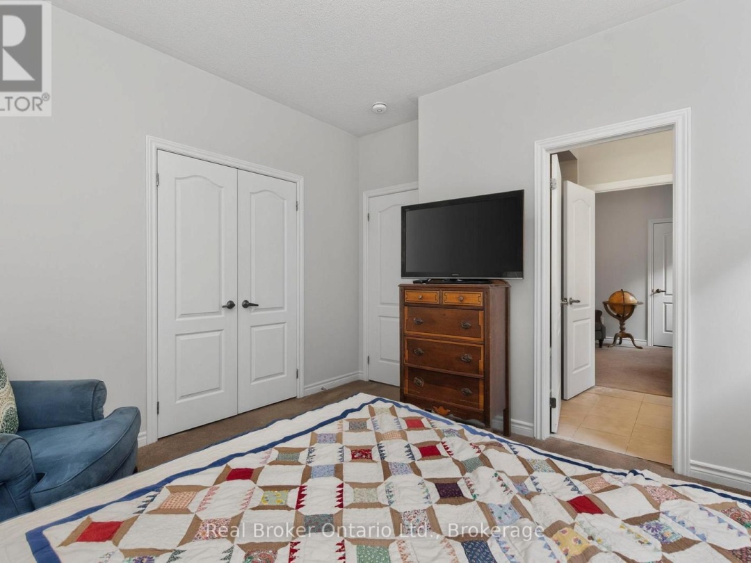 3135 EMPEROR DRIVE, Orillia