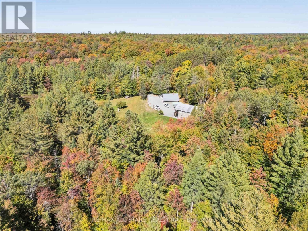 1435 FALKENBURG ROAD, Muskoka Lakes (Monck (Muskoka Lakes))