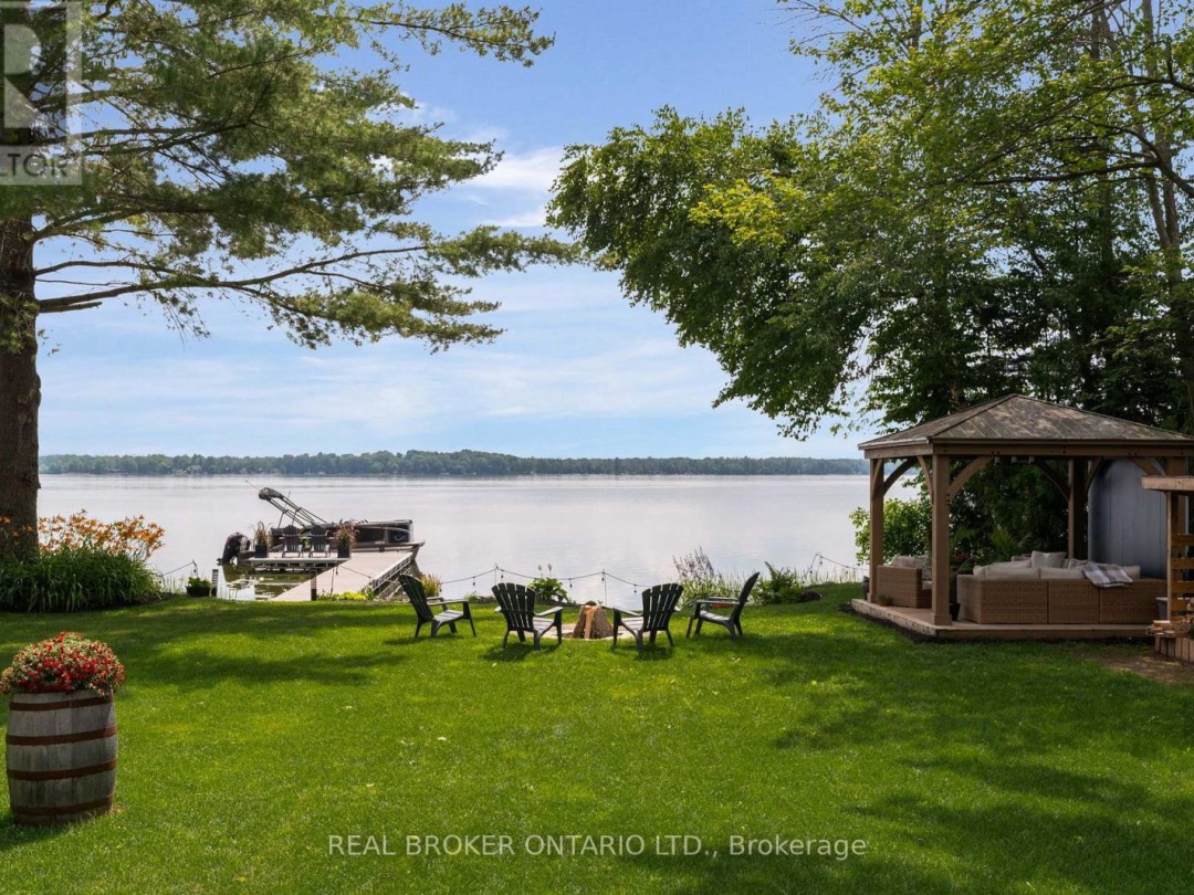 3239 CRESCENT BAY ROAD, 