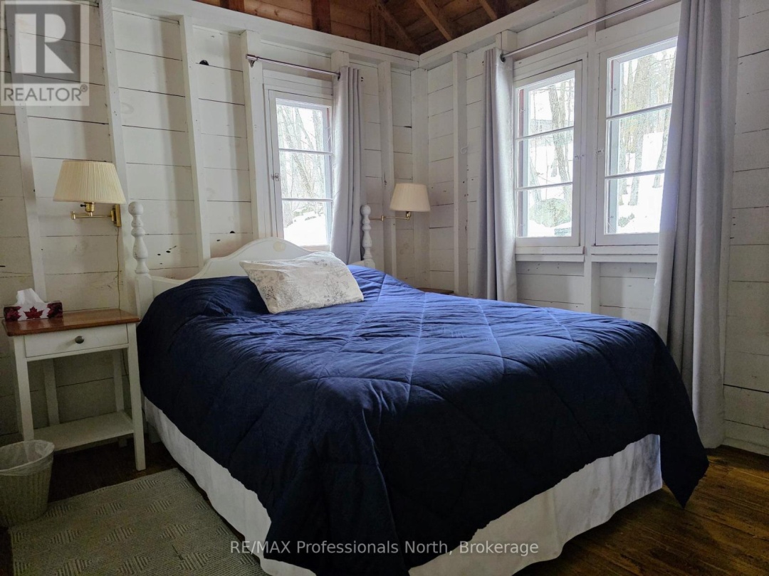 1030 SCHAEFER'S ROAD, Gull Lake