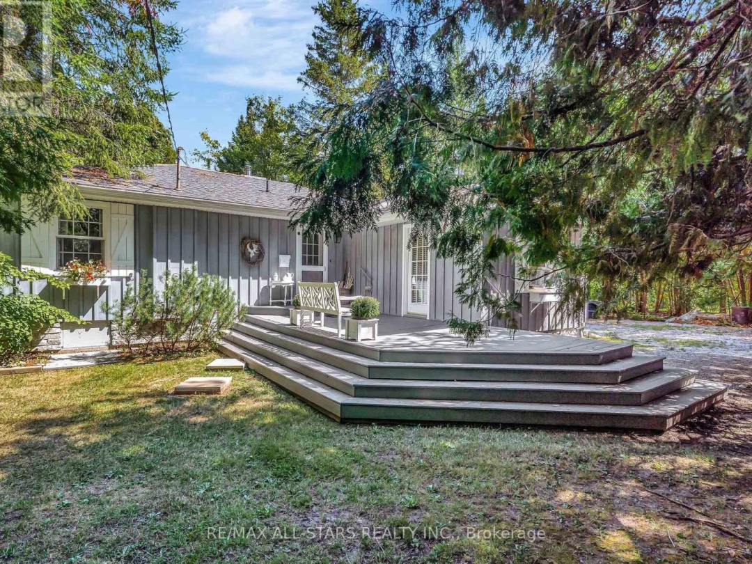 50 BAYVIEW ESTATE ROAD, 