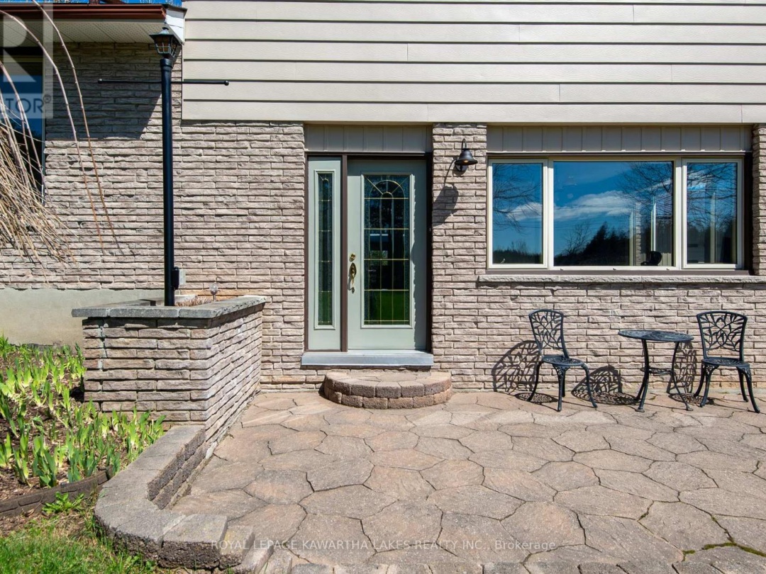328 CEDAR GLEN ROAD, Kawartha Lakes (Verulam)