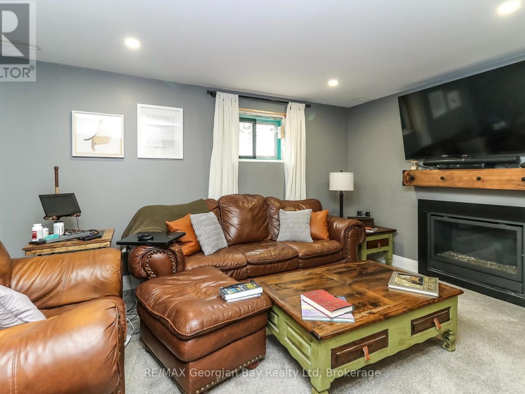 57 MAPLE STREET, Tay (Victoria Harbour)