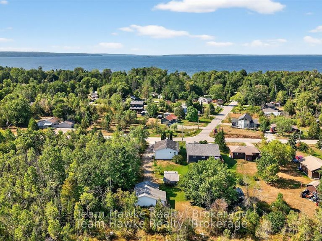 203 WOODLANDS AVENUE, 