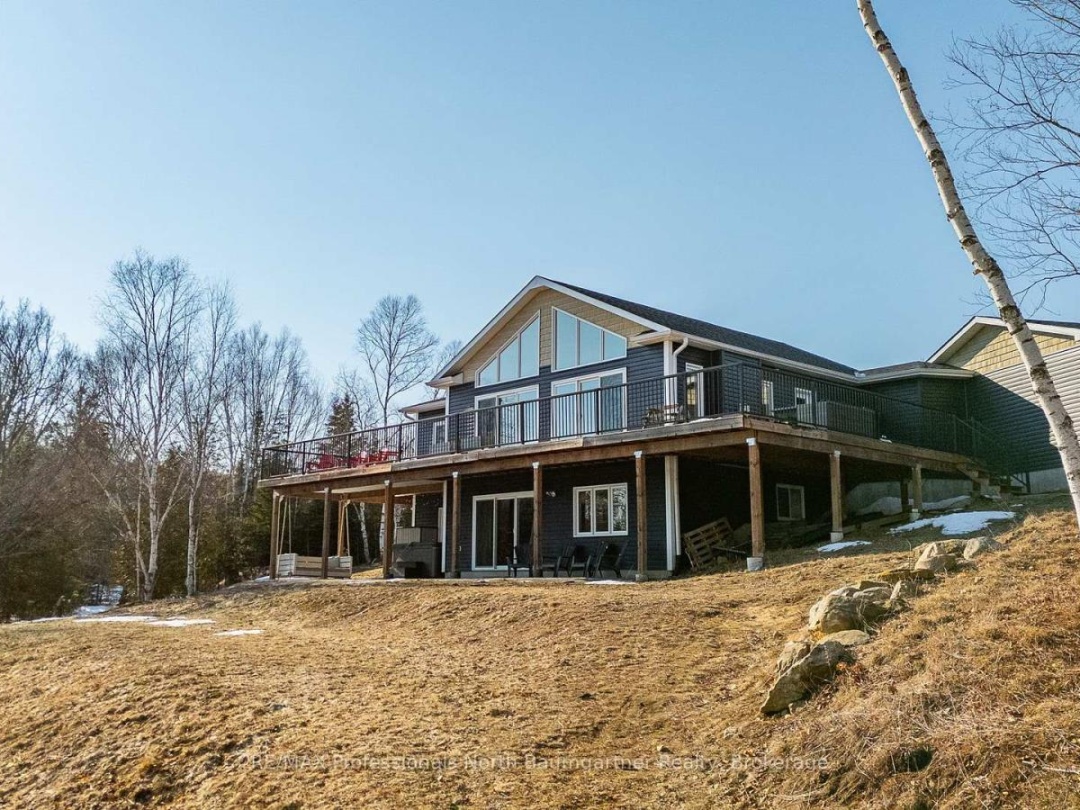 4318 GLAMORGAN ROAD, Haas Lake
