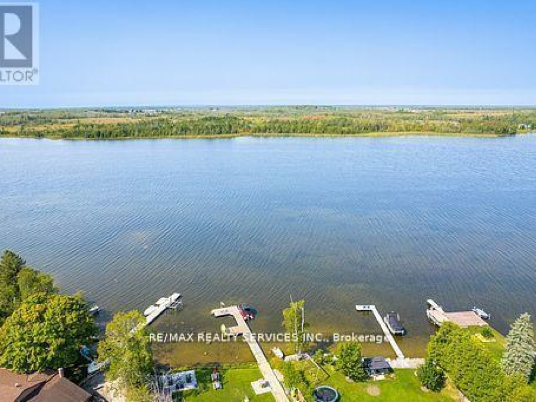 28 ELDONIA ROAD, Canal Lake