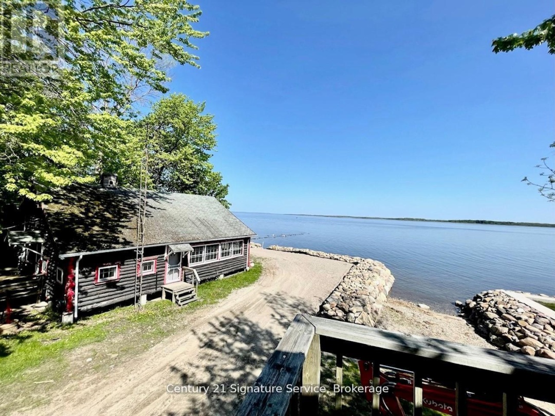 264 ROBINS POINT ROAD, Georgian Bay