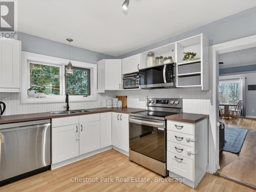 3 CORA STREET E, Huntsville (Chaffey)