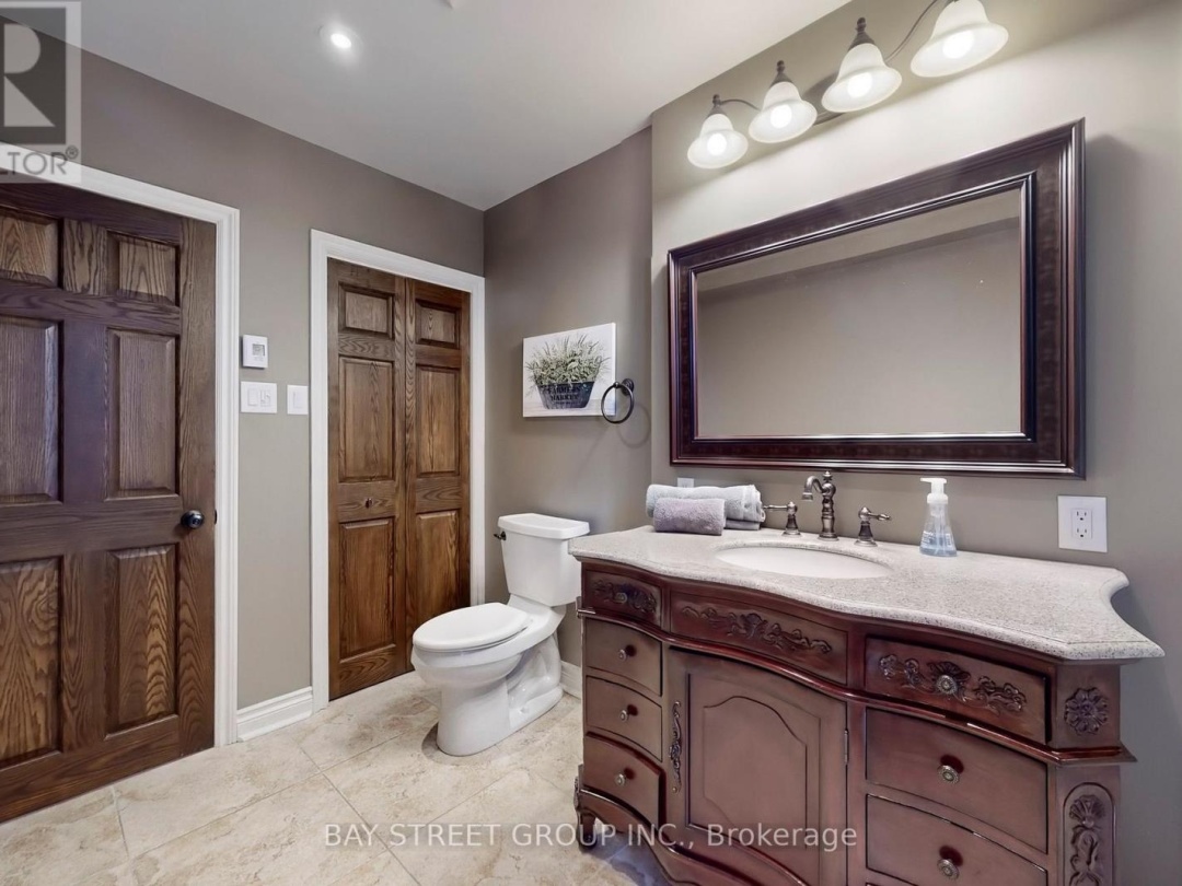3784 TUPPY DRIVE, Lake Simcoe