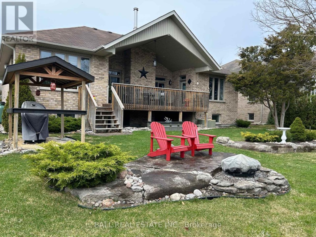 41 SOUTH HARBOUR DRIVE, 