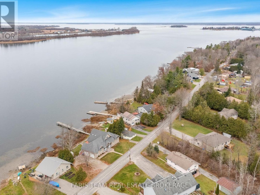 122 MITCHELLS BEACH ROAD, Georgian Bay