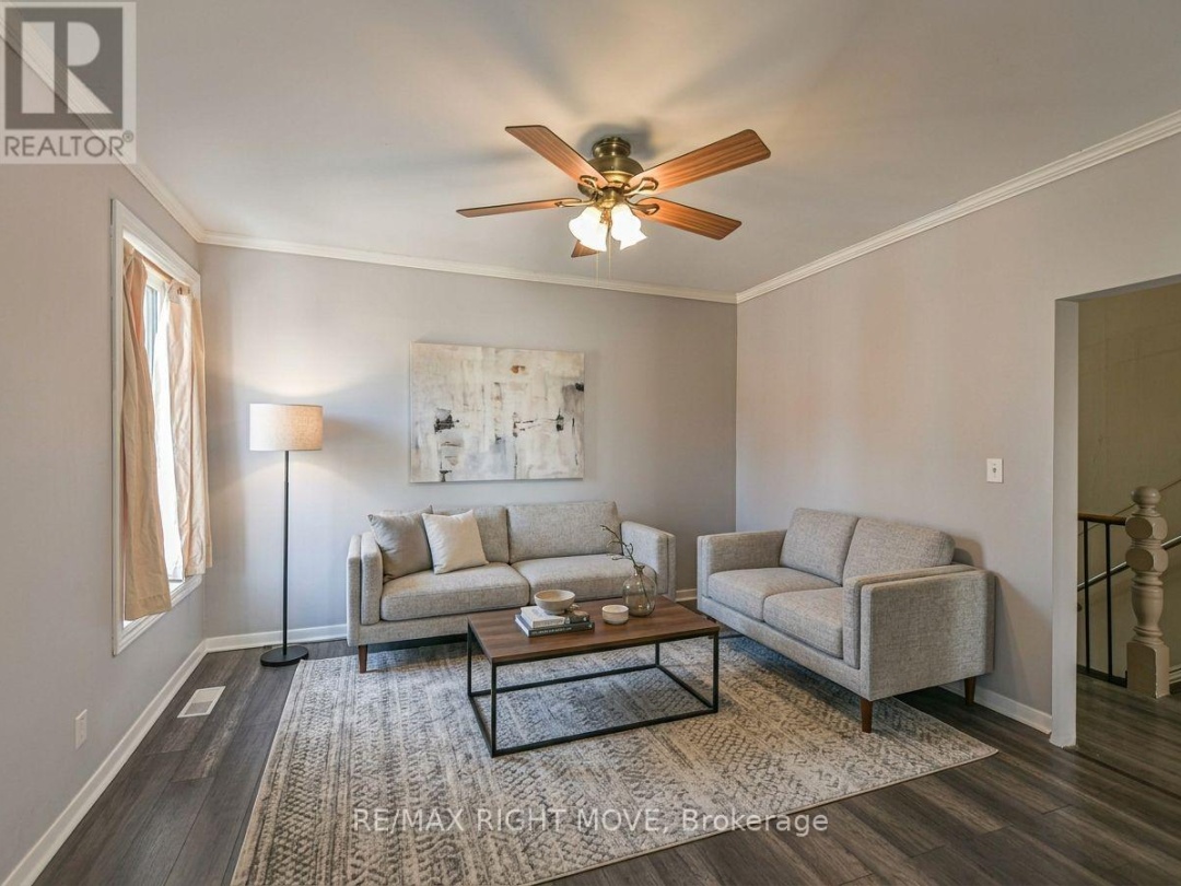 33 COLDWATER ROAD W, Orillia