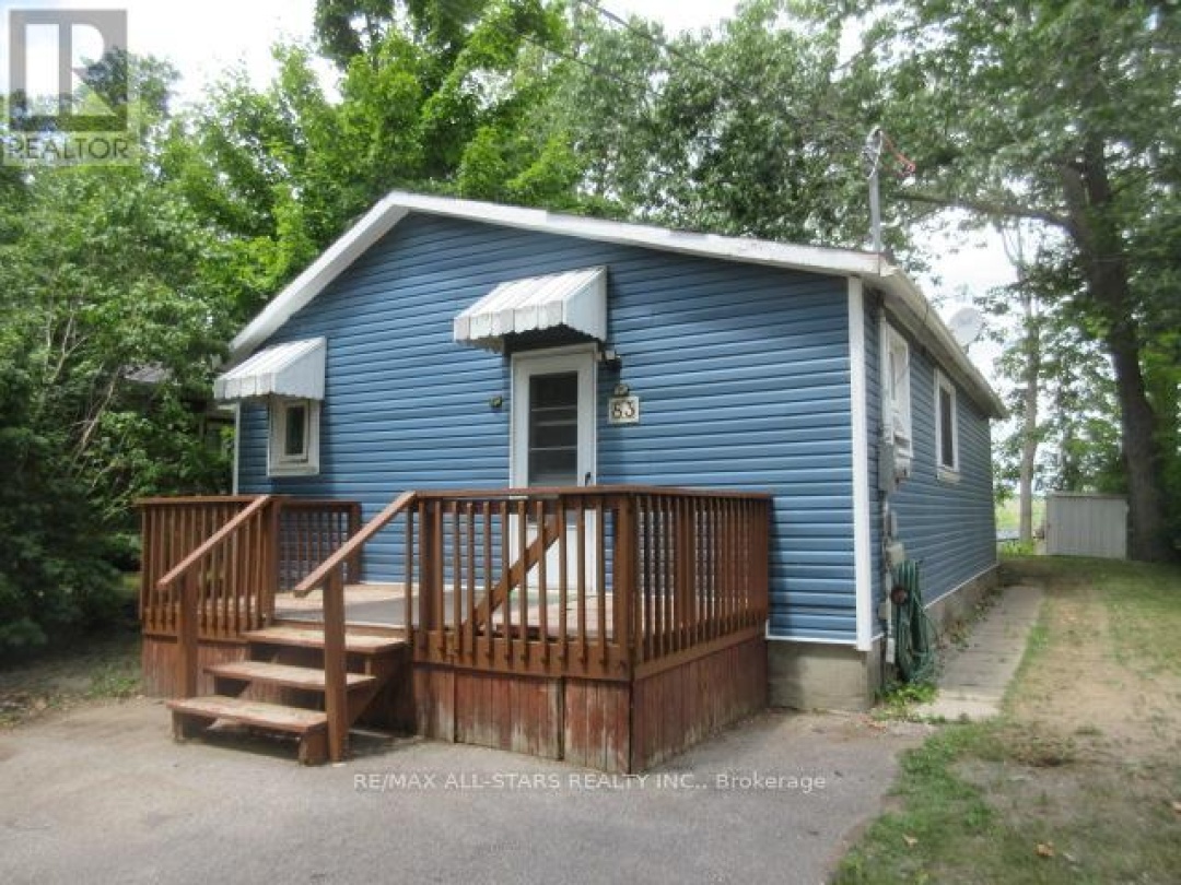 83 KING STREET W, 