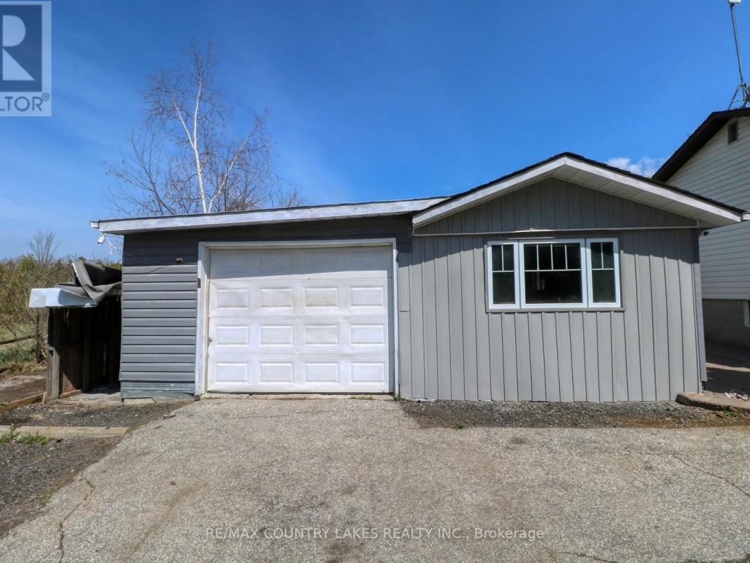 126 MCGUIRE BEACH ROAD, Kawartha Lakes (Carden)