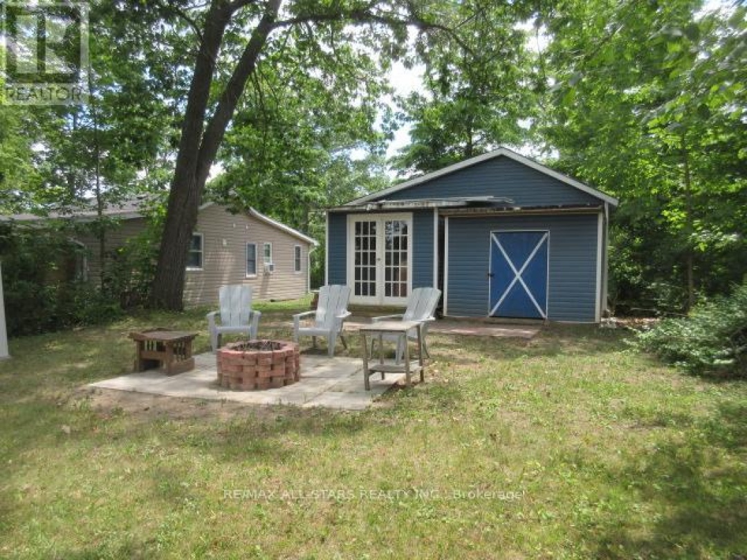83 KING STREET W, 