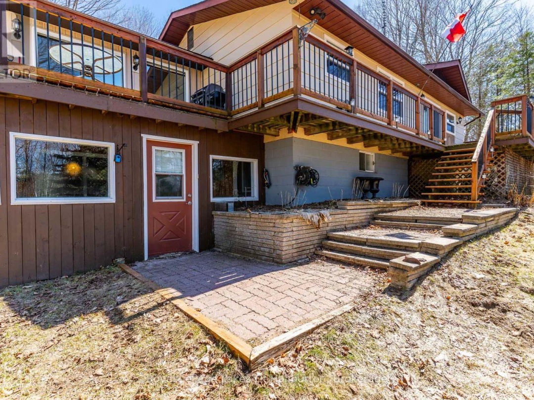 1096 CHELSEA LANE, Algonquin Highlands (Stanhope)