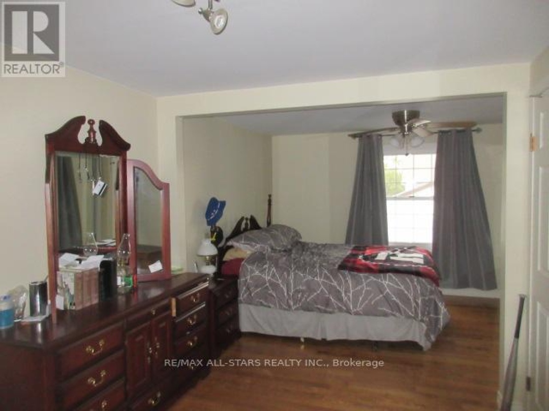 137 REID STREET, Kawartha Lakes (Bobcaygeon)