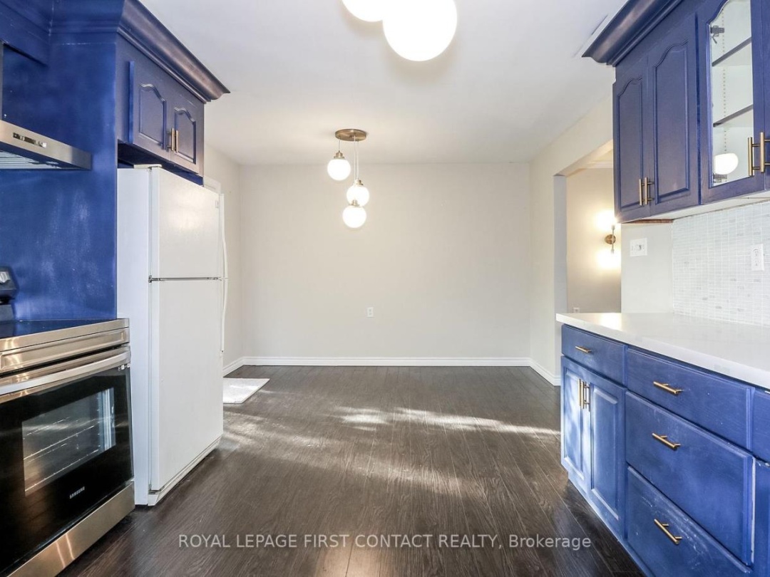 18 KENNEDY DRIVE, Kawartha Lakes (Fenelon Falls)
