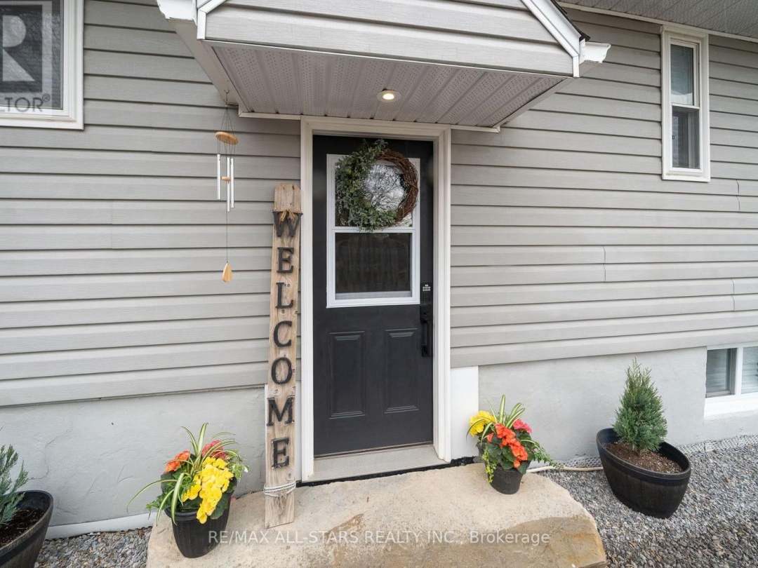 32 Newman Road, Kawartha Lakes (Mariposa)