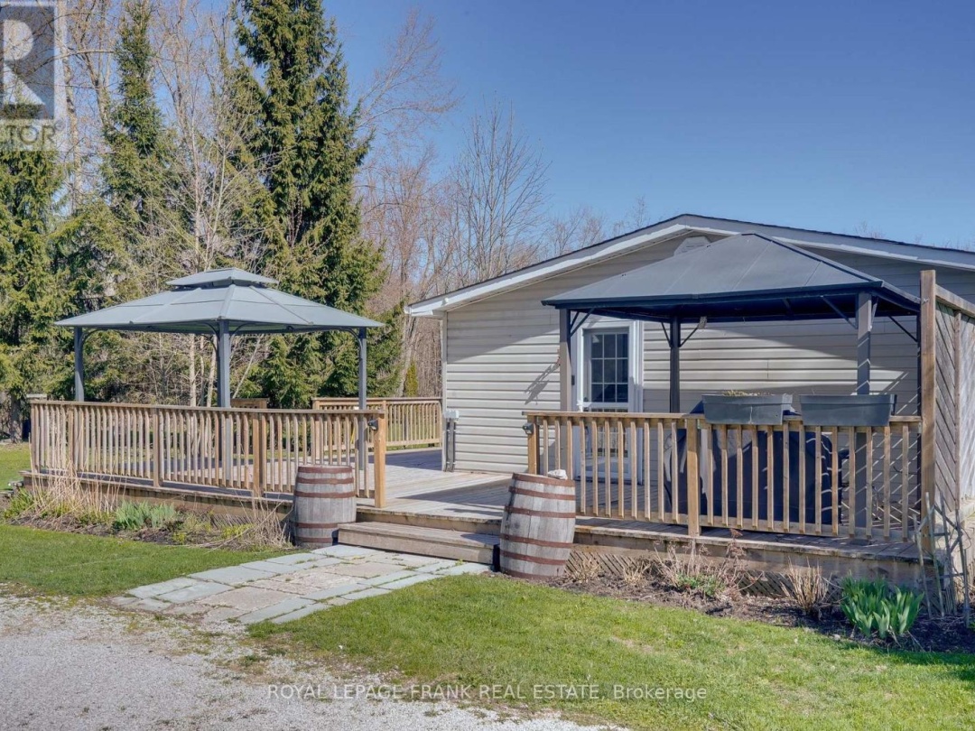 3576 JOHN STREET, Lake Simcoe