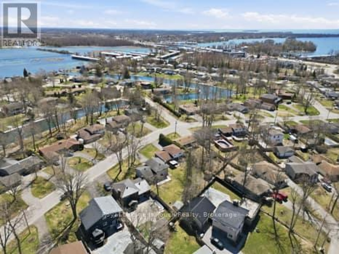 636 BROADVIEW AVENUE, Orillia