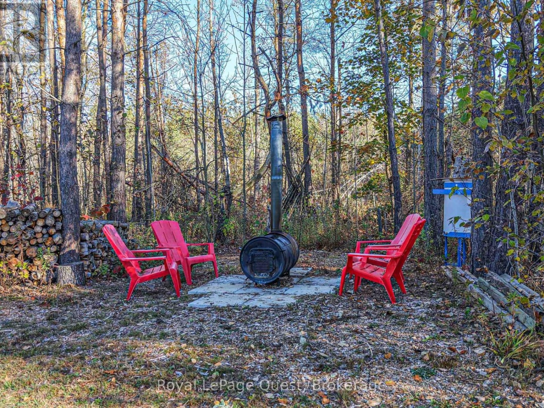 2044 MARCHMONT ROAD, 