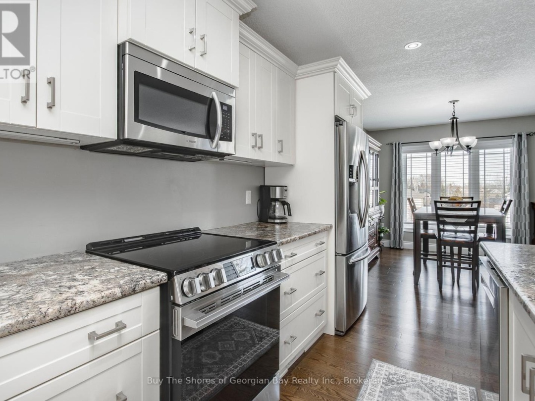 11 RALPH DALTON BOULEVARD, Tay (Victoria Harbour)