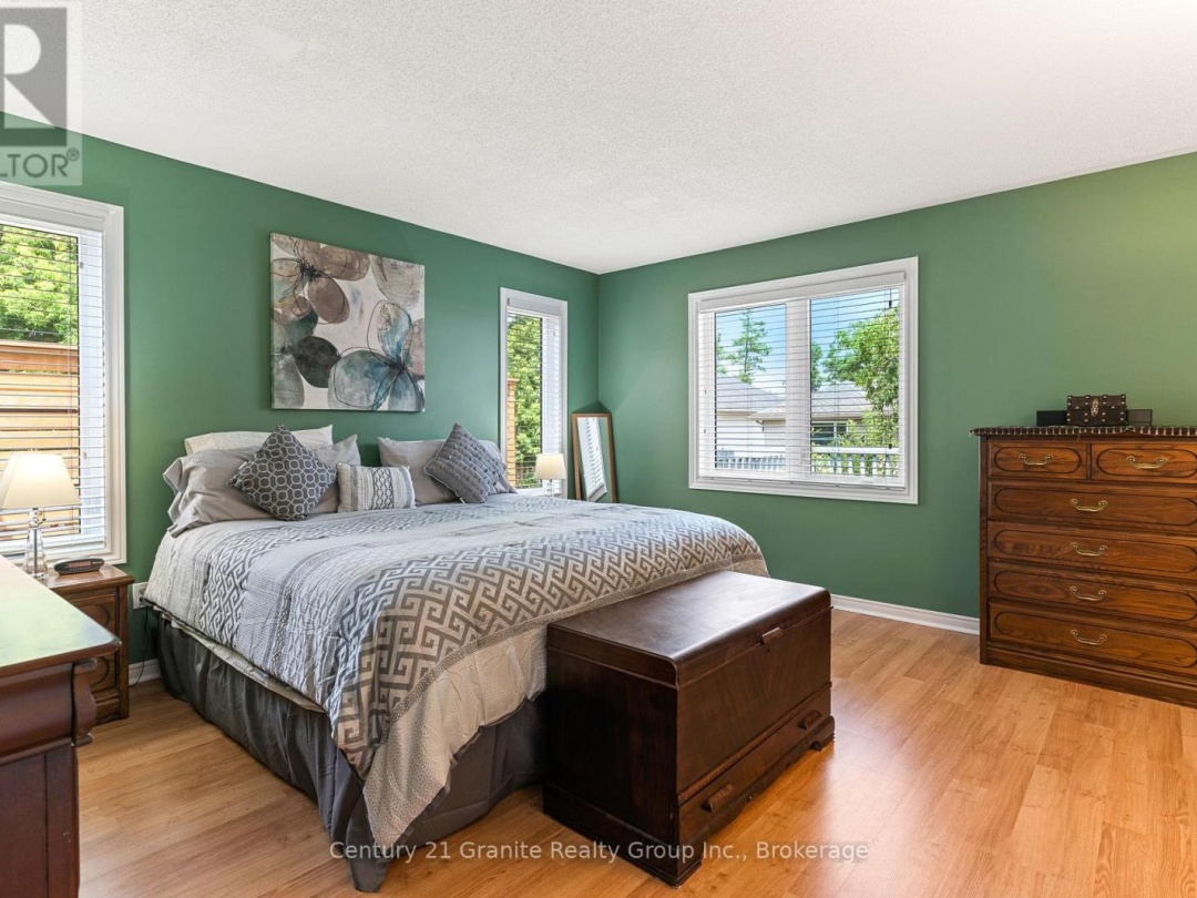 4 BIRCH CRESCENT, 
