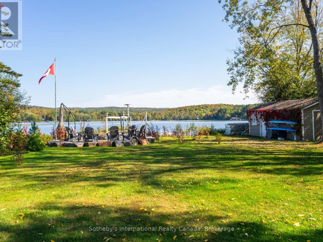 1111 MAPLEHURST DRIVE, Peninsula Lake