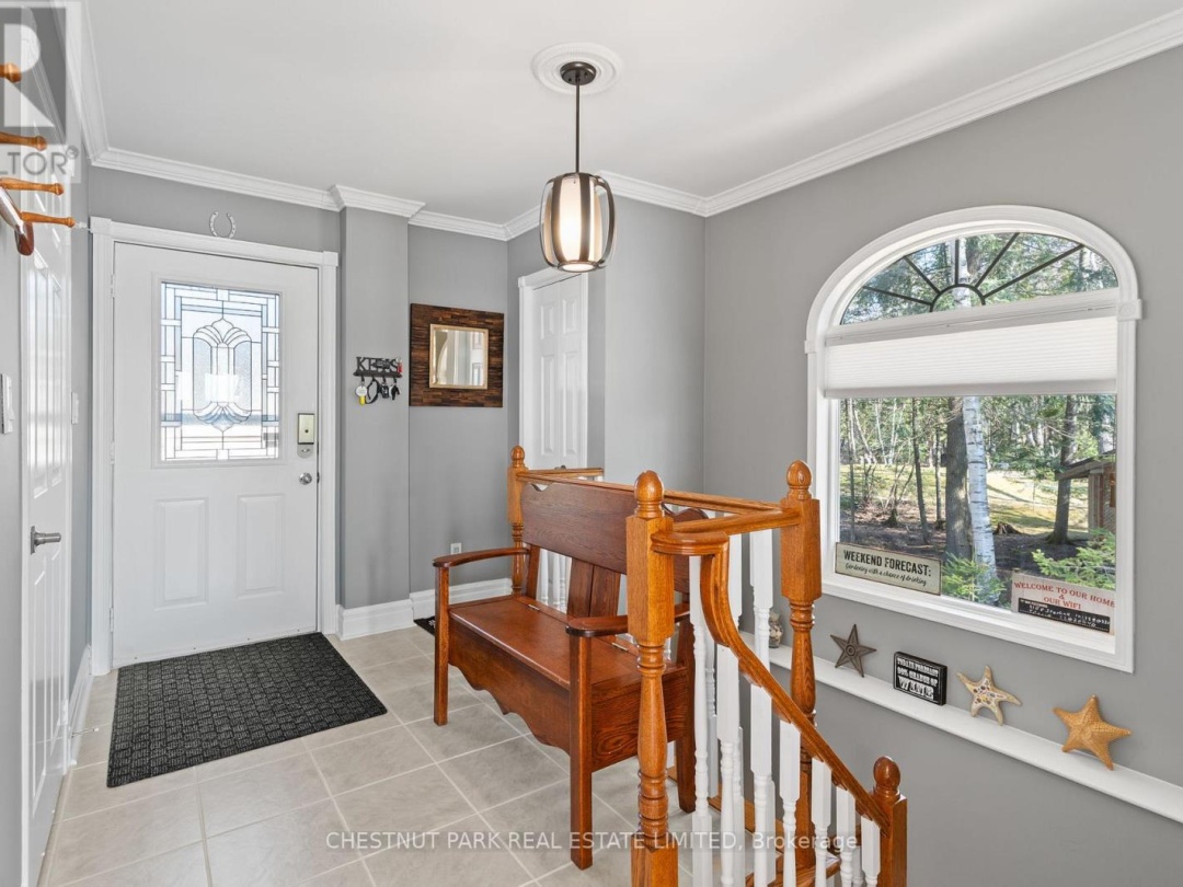 1168 CURRY ROAD, Haliburton Lake