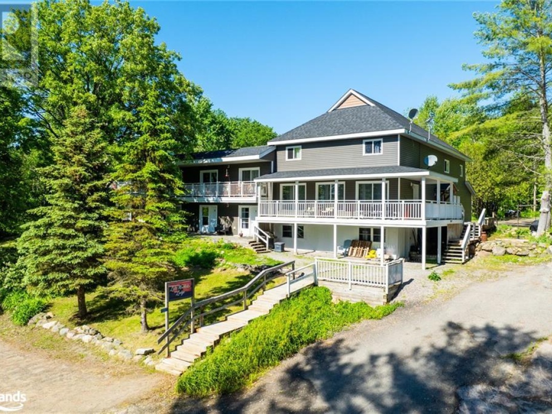 1037 Milford Bay Road, Lake Muskoka