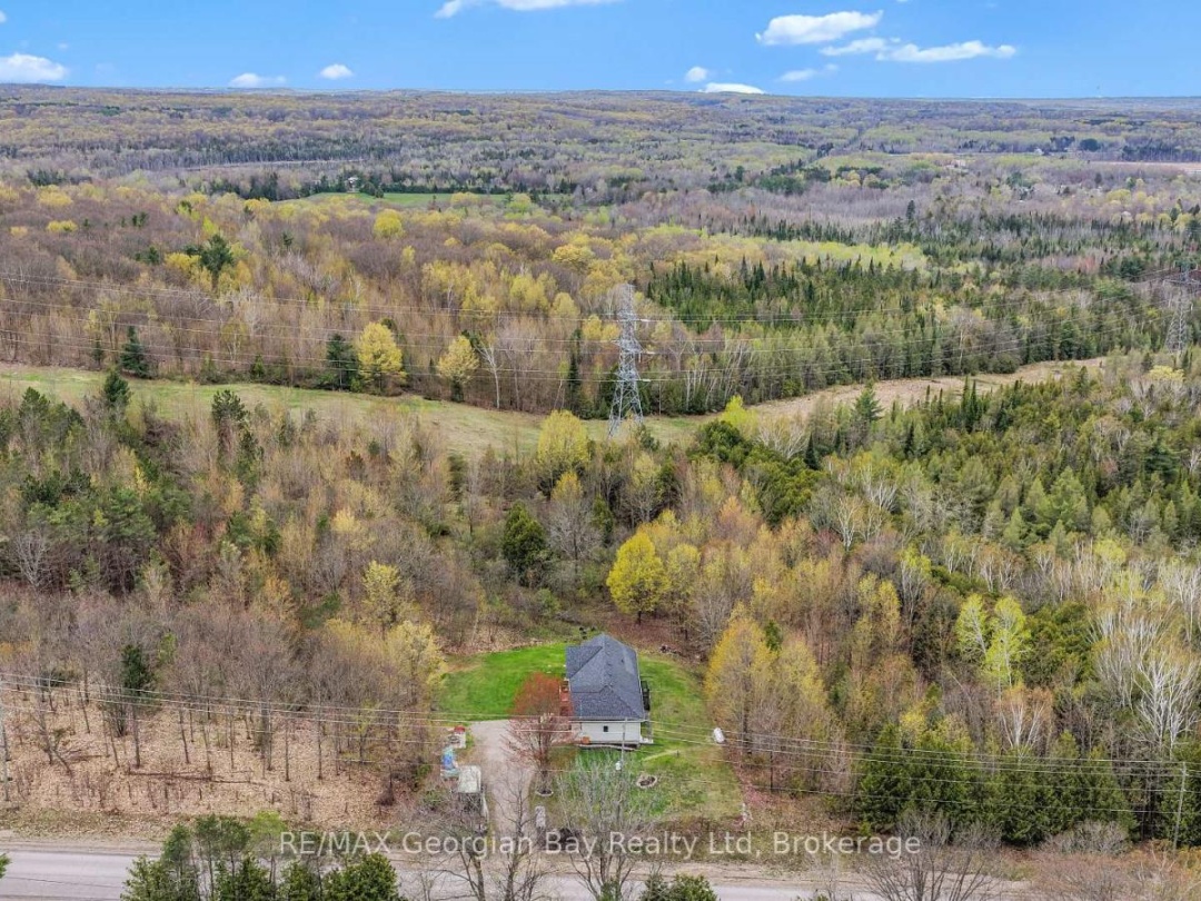 1810 GRATRIX ROAD, Tay