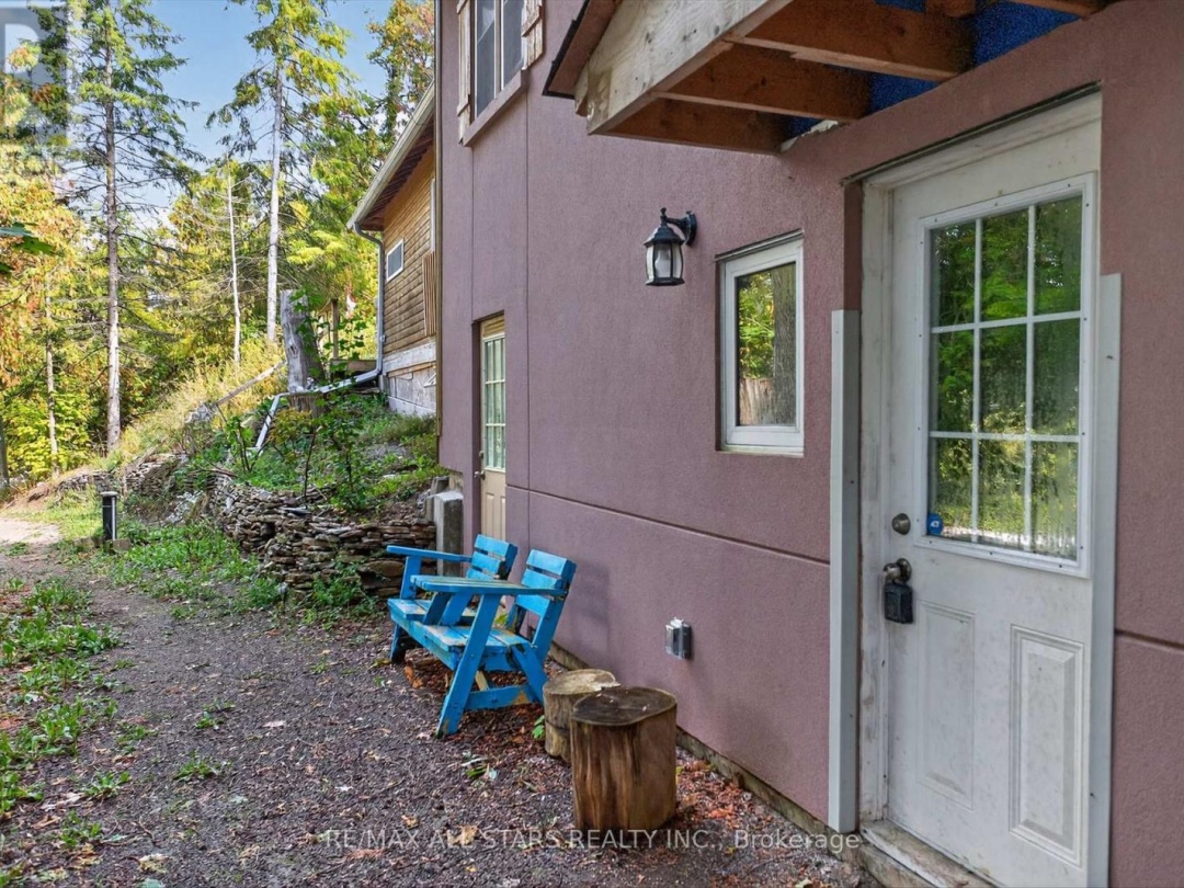 60 ELDER STREET, Sturgeon Lake