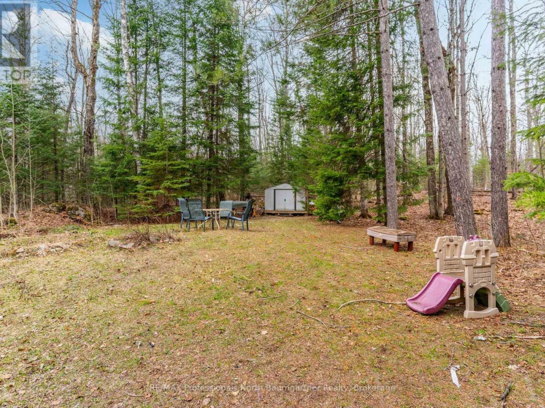 2041 GLAMOR LAKE ROAD, Highlands East (Monmouth)