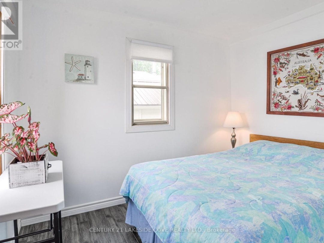 2730 LONE BIRCH TRAIL N, 