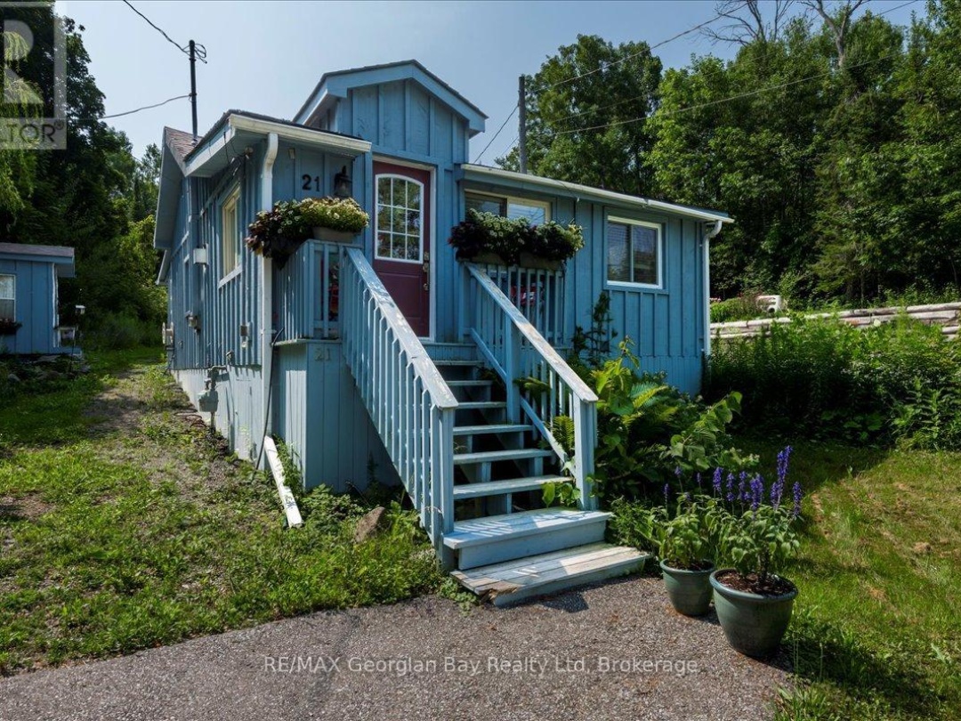 21 GRANDVIEW ROAD, 