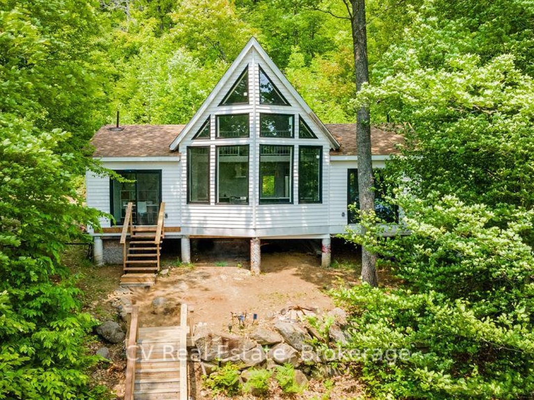 748 BIG ISLAND, Lake Vernon
