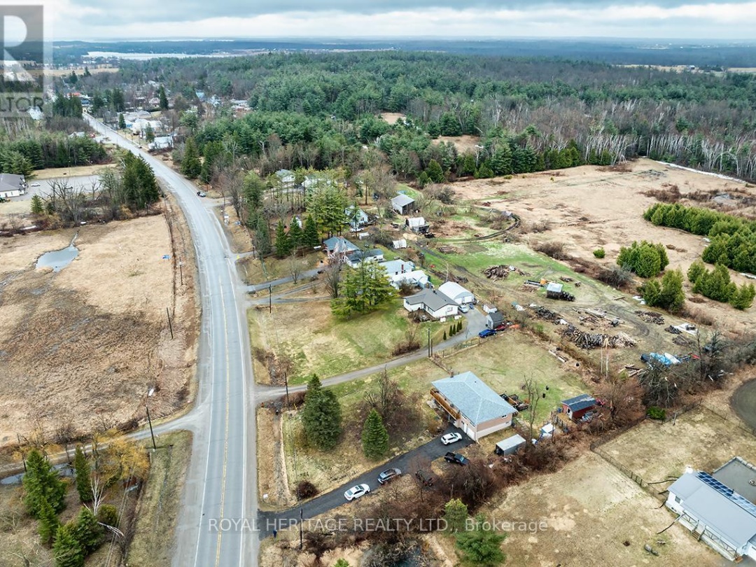 940 PORTAGE ROAD, Balsam Lake