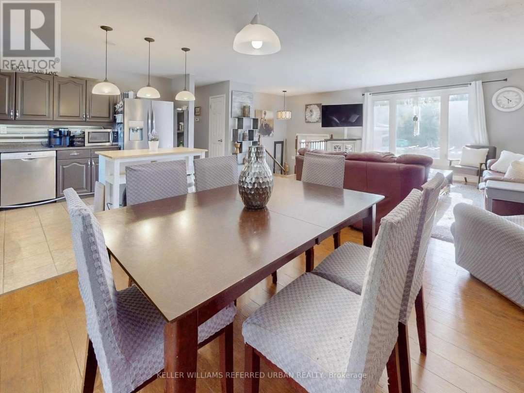 30 TRENT RIVER ROAD N, 