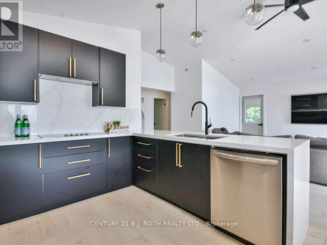 58 METHODIST ISLAND, Georgian Bay